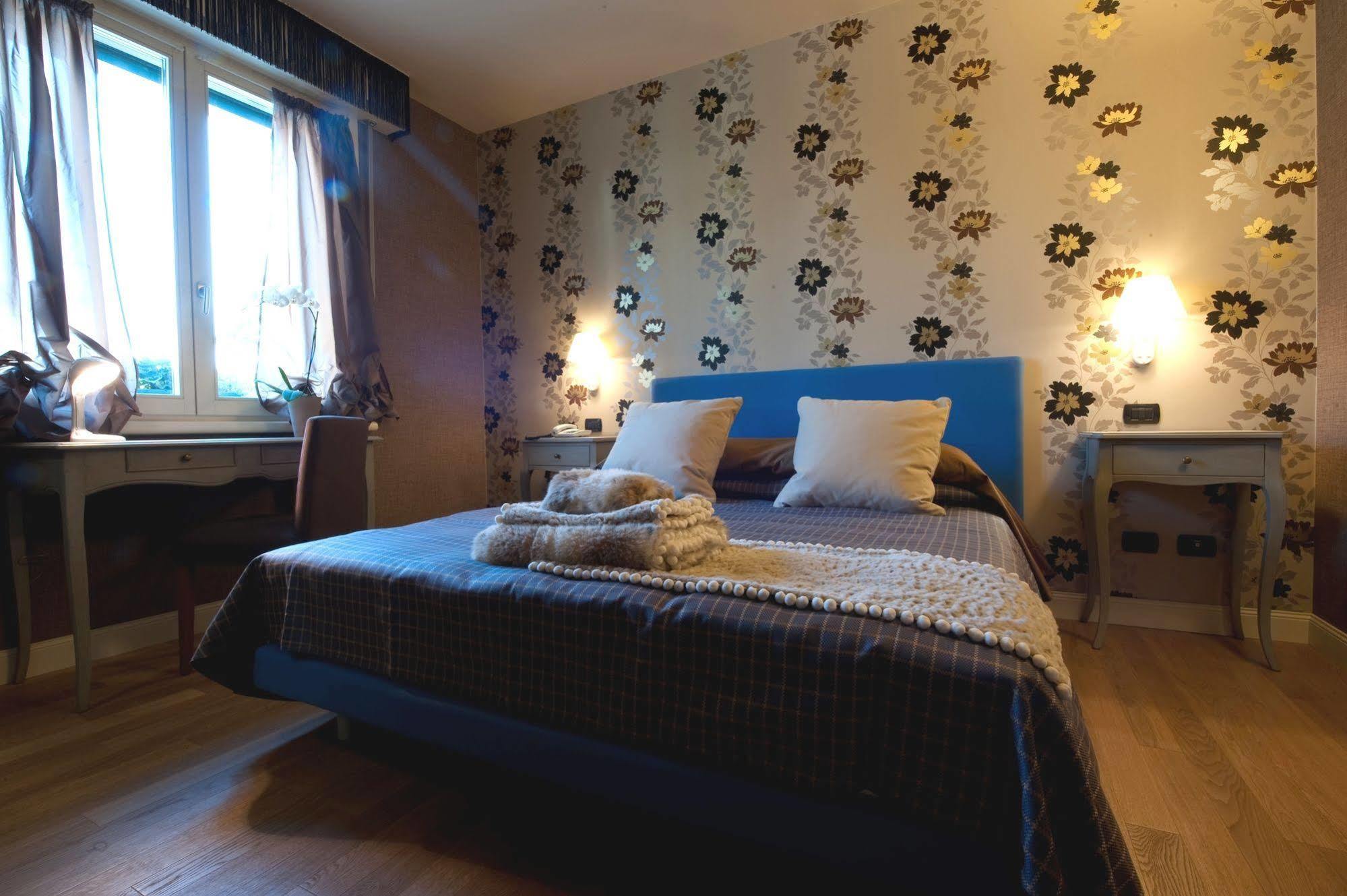 Hotel Locanda Stendhal Колорно Экстерьер фото